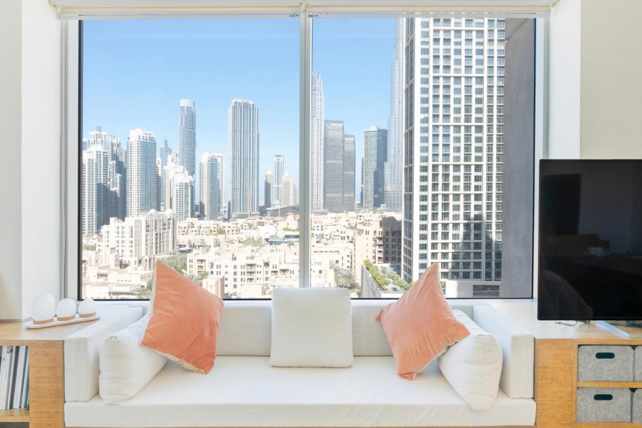 Chic 2Br Apartment, Prime Location Near Dubai Mall - Allsopp&Allsopp Dış mekan fotoğraf