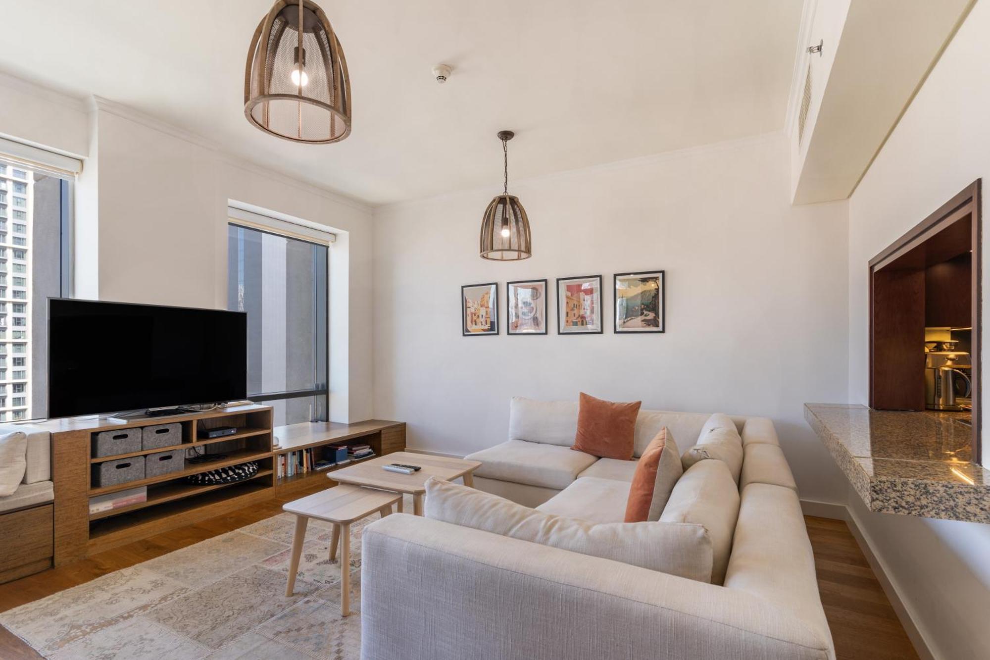 Chic 2Br Apartment, Prime Location Near Dubai Mall - Allsopp&Allsopp Dış mekan fotoğraf