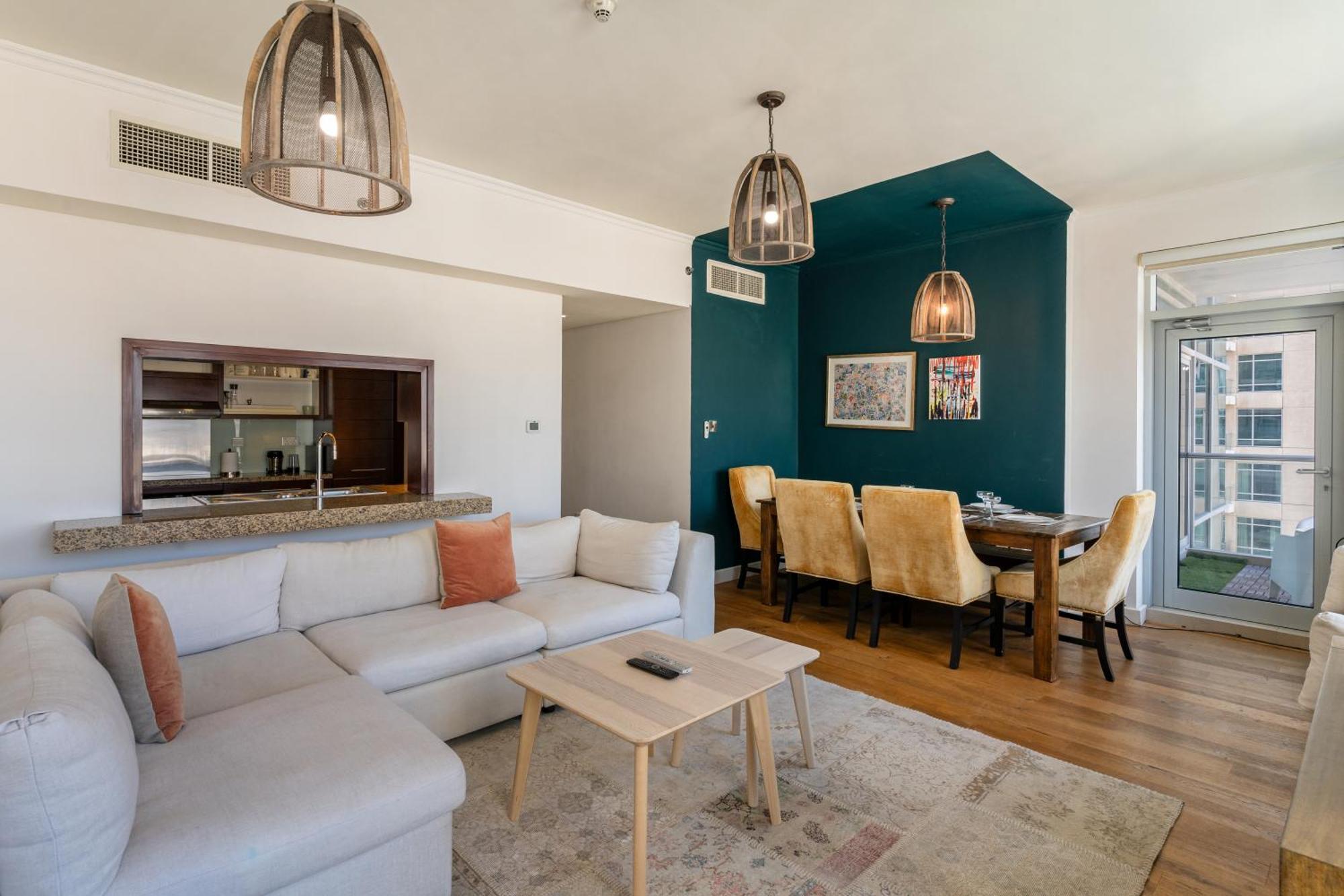 Chic 2Br Apartment, Prime Location Near Dubai Mall - Allsopp&Allsopp Dış mekan fotoğraf
