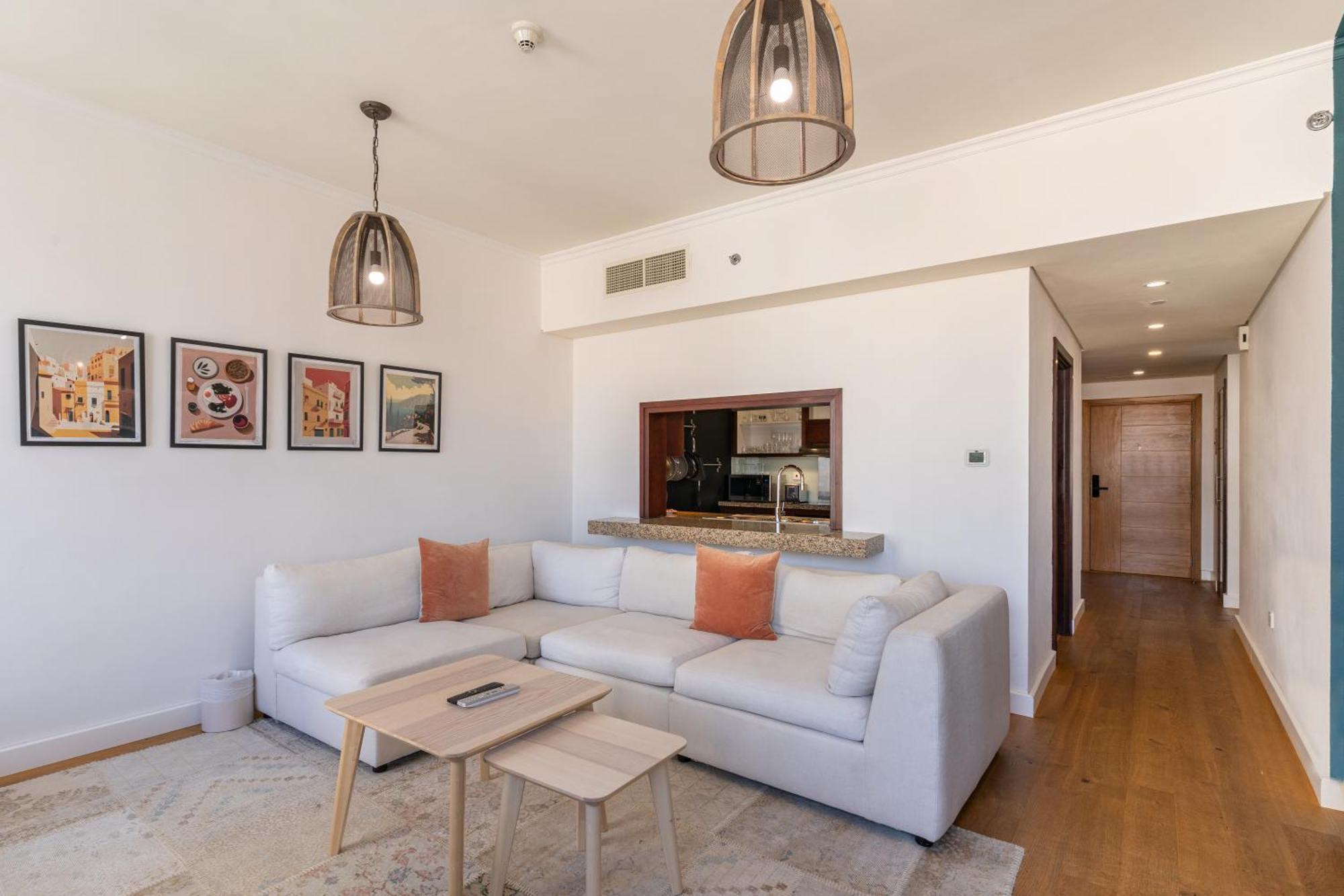 Chic 2Br Apartment, Prime Location Near Dubai Mall - Allsopp&Allsopp Dış mekan fotoğraf